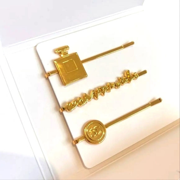CHANEL Accessories - COCO CHANEL Hair Clip Bobbi Pins, set of 3